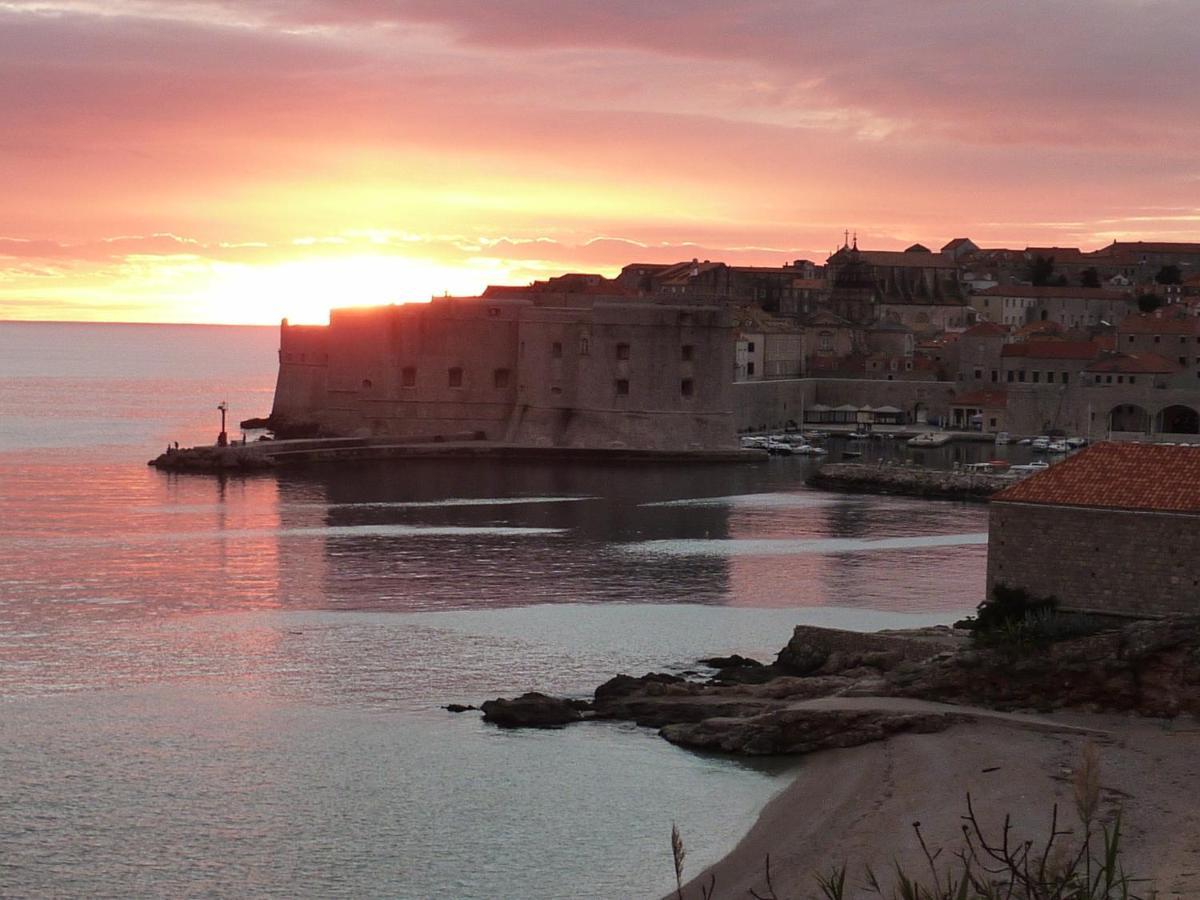 Banje Beach Oasis Apartment Dubrovnik Bagian luar foto