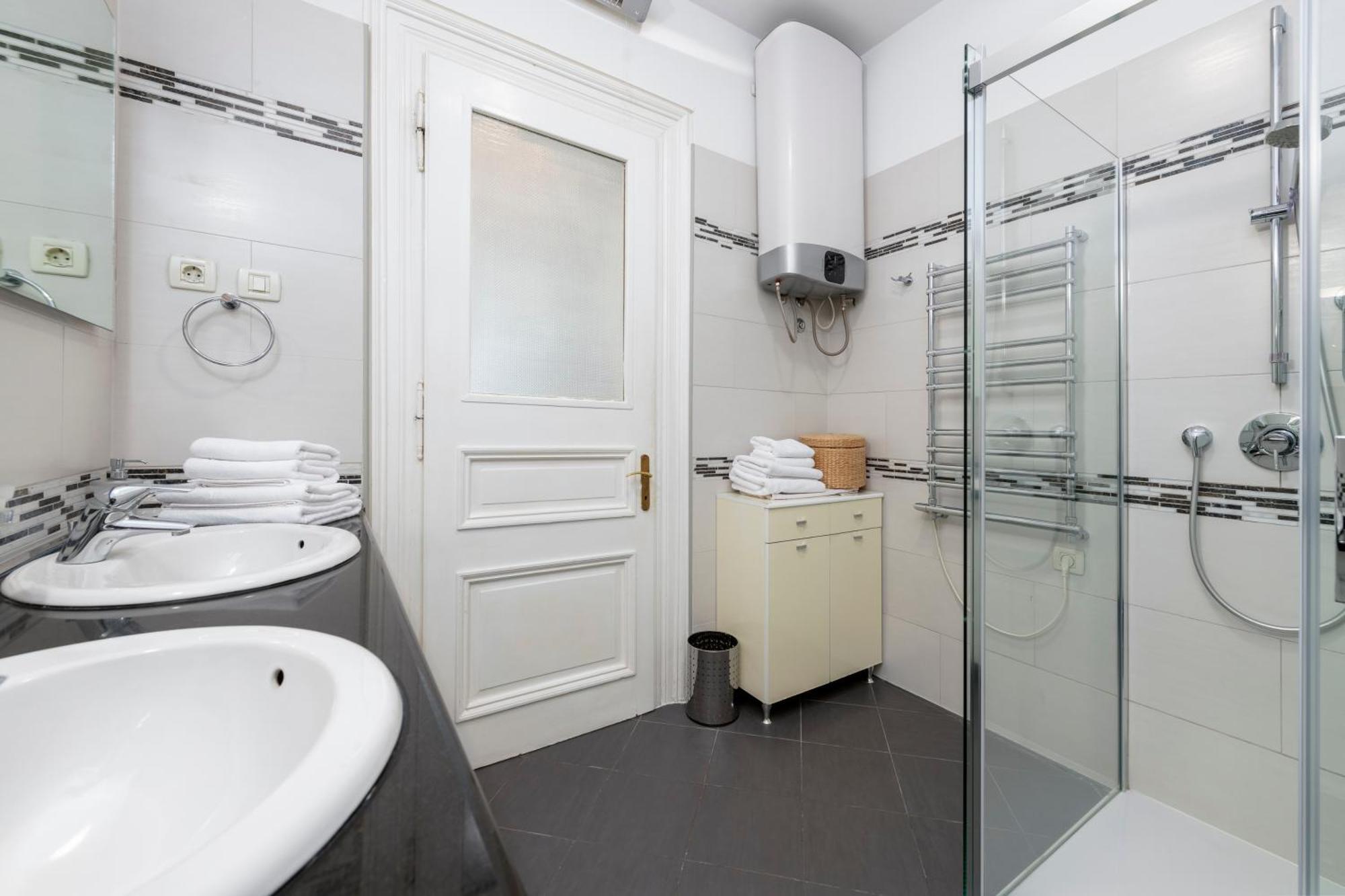 Banje Beach Oasis Apartment Dubrovnik Bagian luar foto